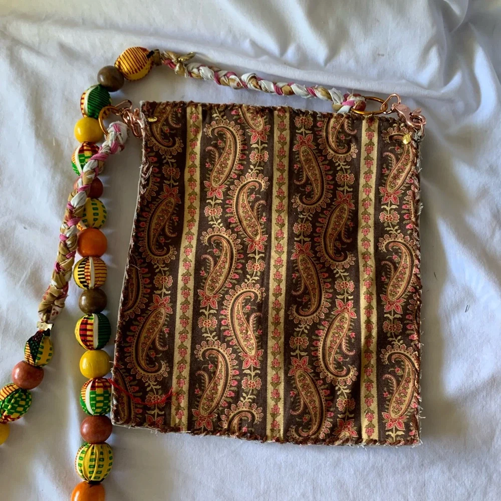 Upcycled Light Camouflage Crossbody with a Fabulous Strap. - Picture 7 of 7